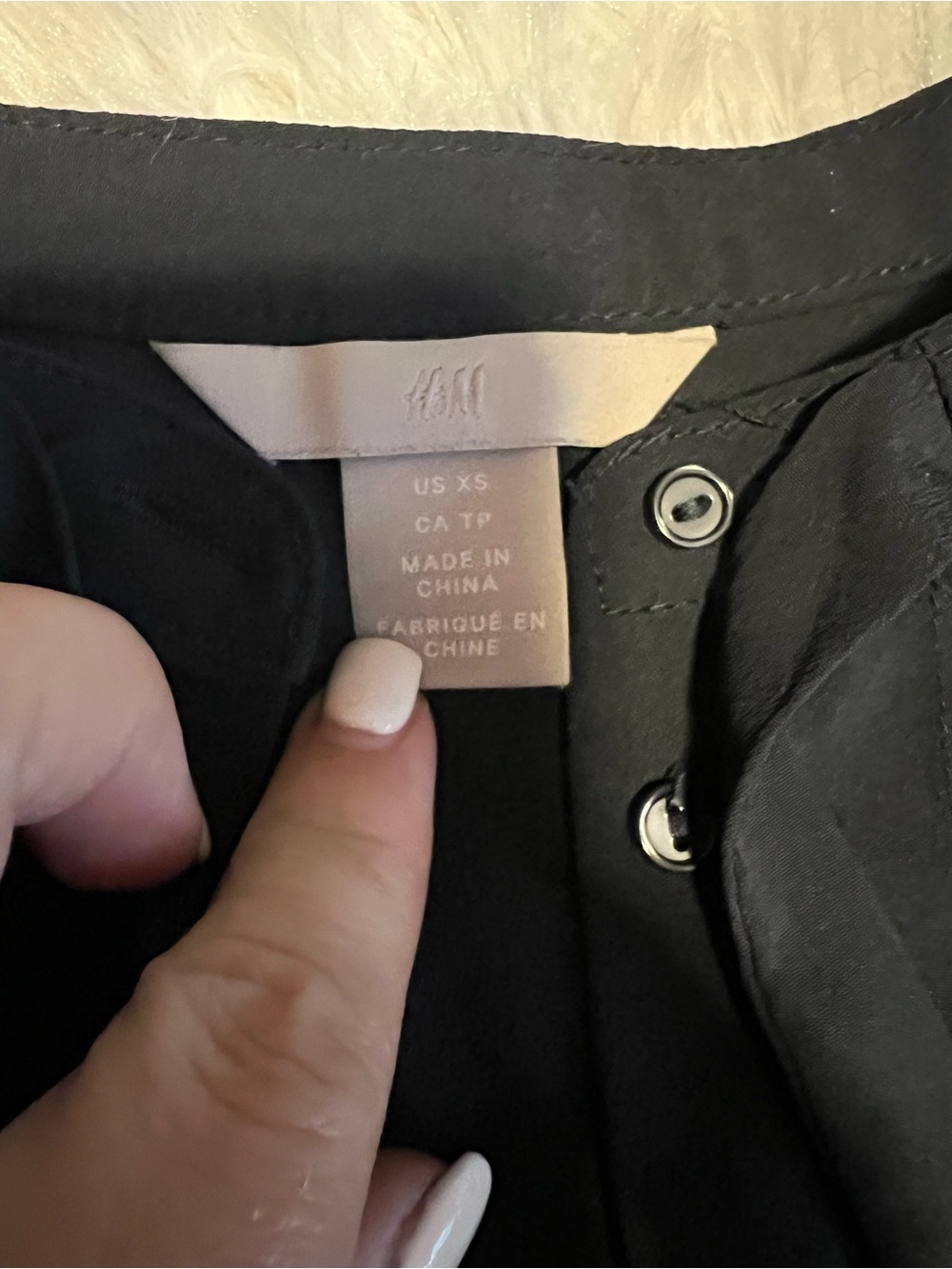 H&M Black Button-Front Tunic - Picture 2 of 5